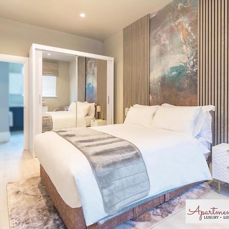 Beautiful Apartment In London Hounslow Buitenkant foto