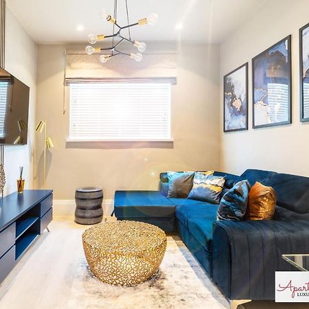 Beautiful Apartment In London Hounslow Buitenkant foto