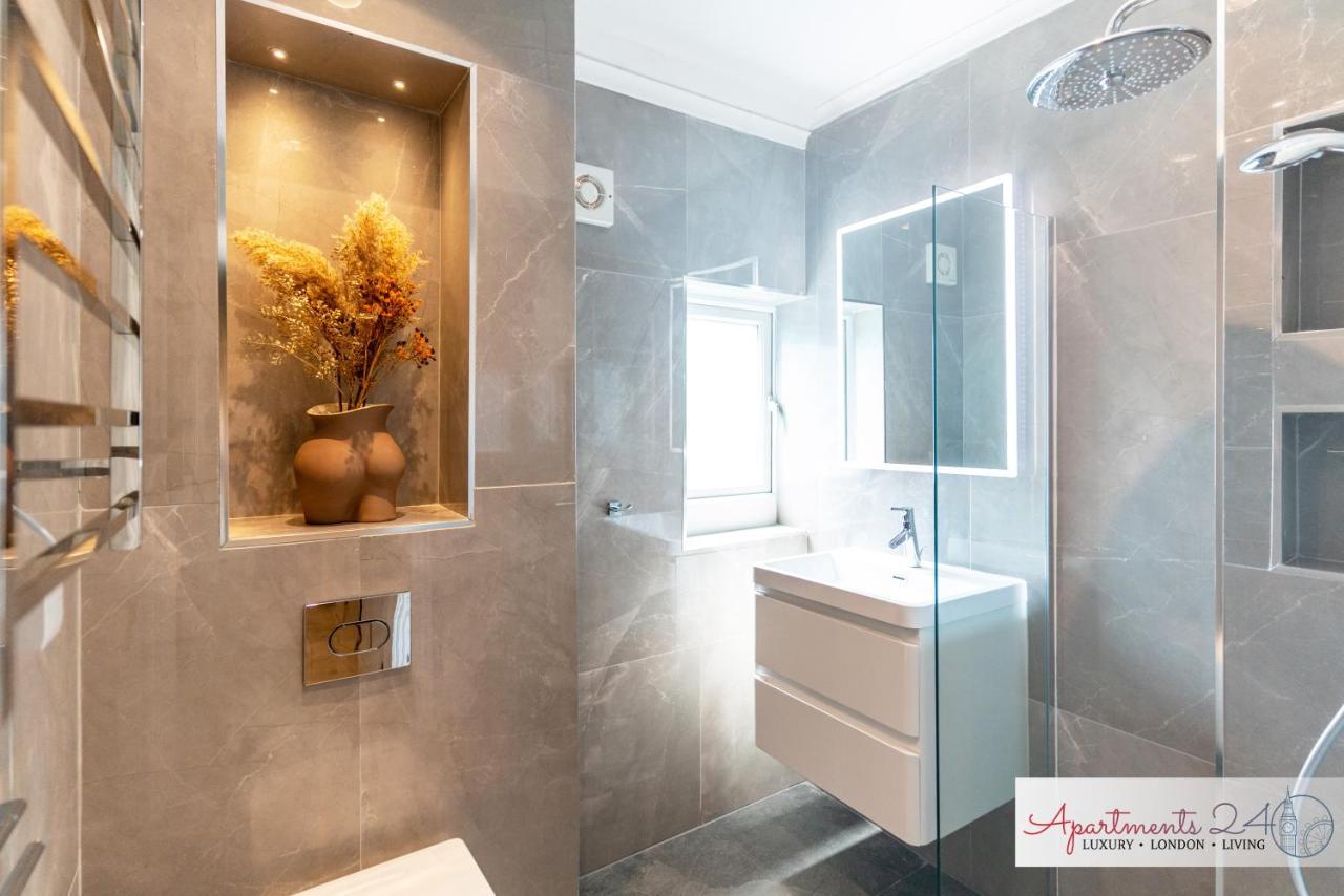 Beautiful Apartment In London Hounslow Buitenkant foto